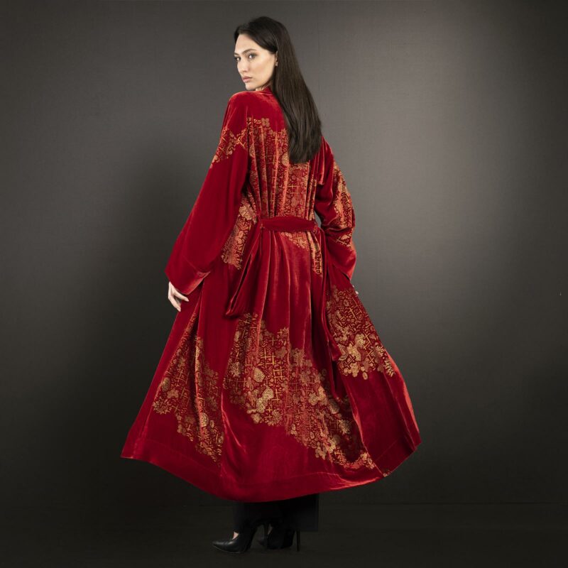 Audrey | 印花天鹅绒长和服外套 | Crisantemi 红色 - 图片 3