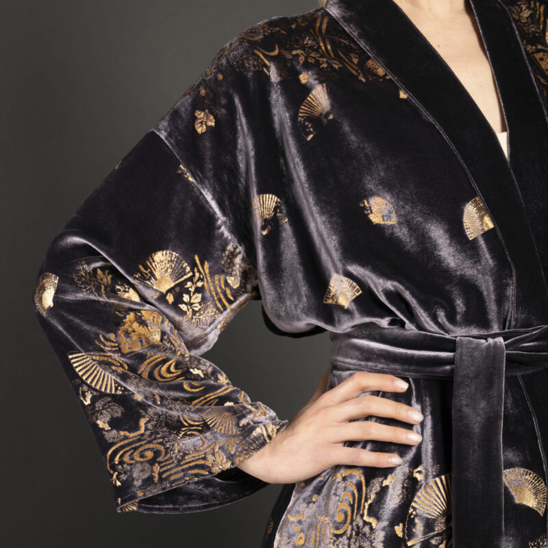 Isabel | 印花天鹅绒和服外套 | Ventagli 紫灰色 - 图片 2
